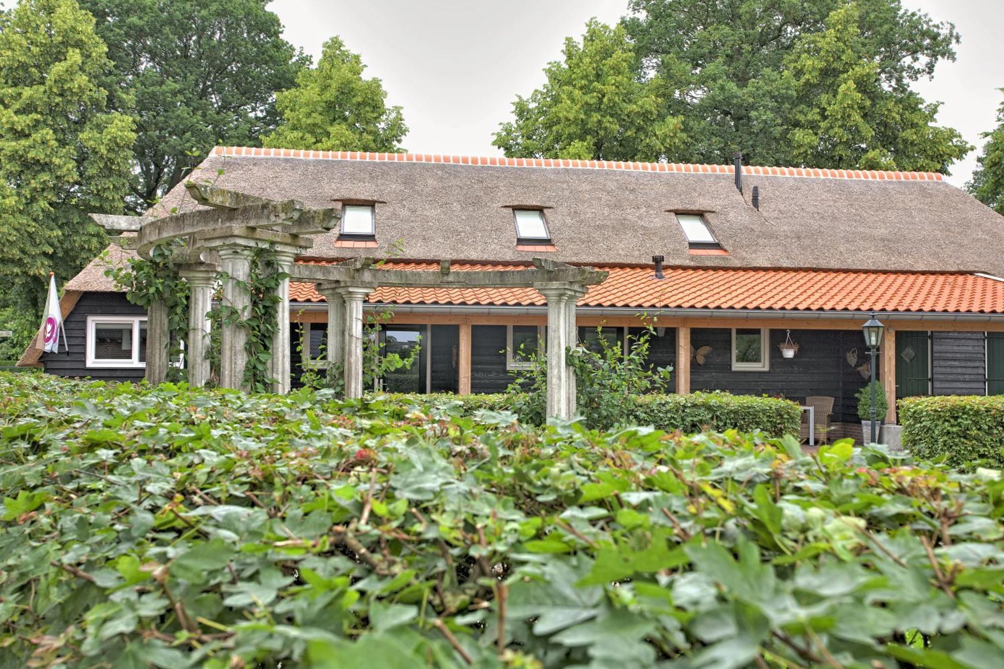 Rheezerstee Bed & Breakfast Bagian luar foto
