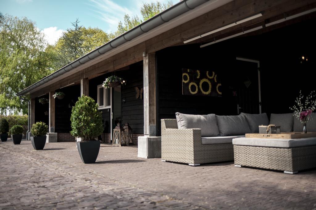 Rheezerstee Bed & Breakfast Bagian luar foto