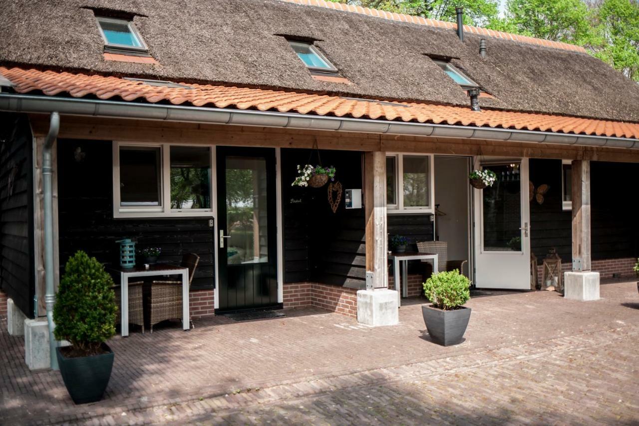 Rheezerstee Bed & Breakfast Bagian luar foto